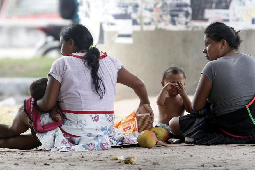 Refugiados, 40 indígenas venezuelanos testam positivo para o covid-19